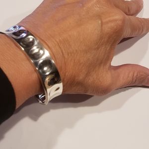 Qvc/HSNCII Cuff 925 hammered indented